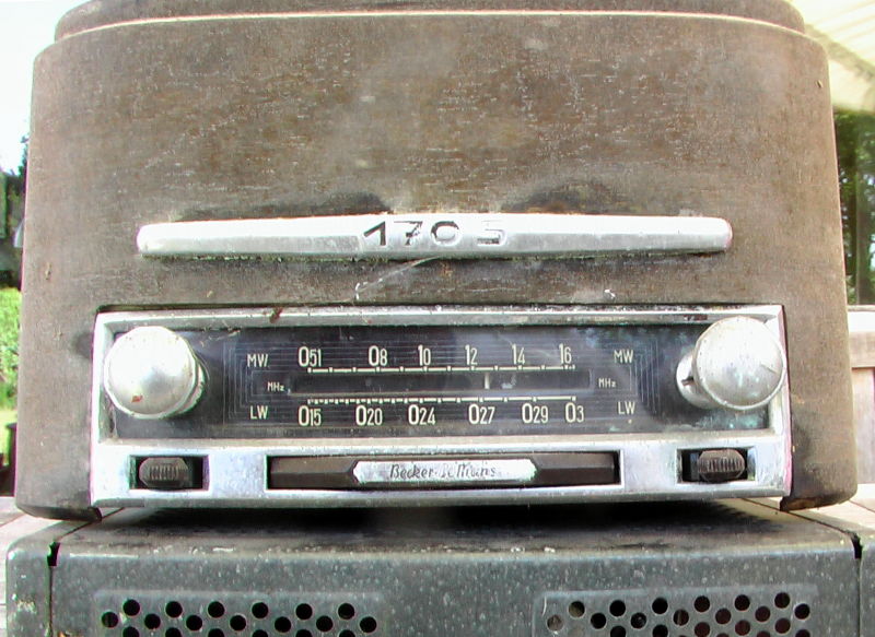 Becker radio - set forfra